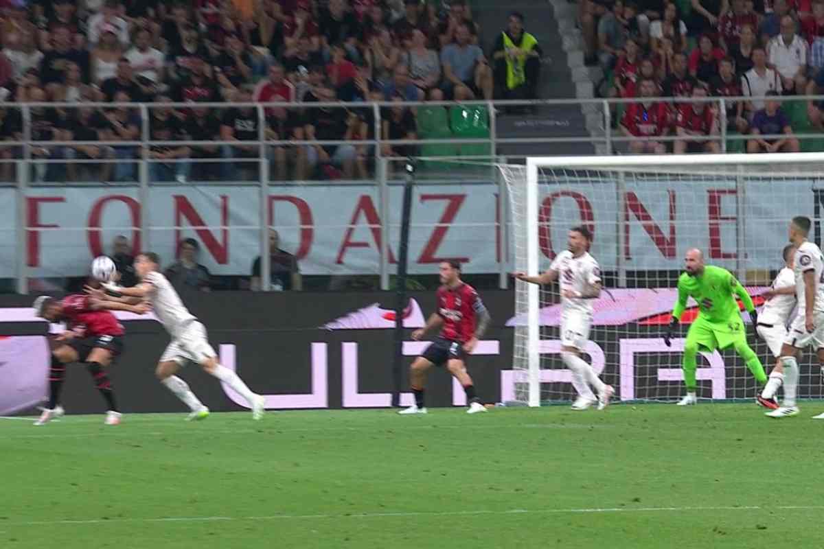 Rigore per il Milan, il Torino protesta: la sentenza in diretta di Marelli