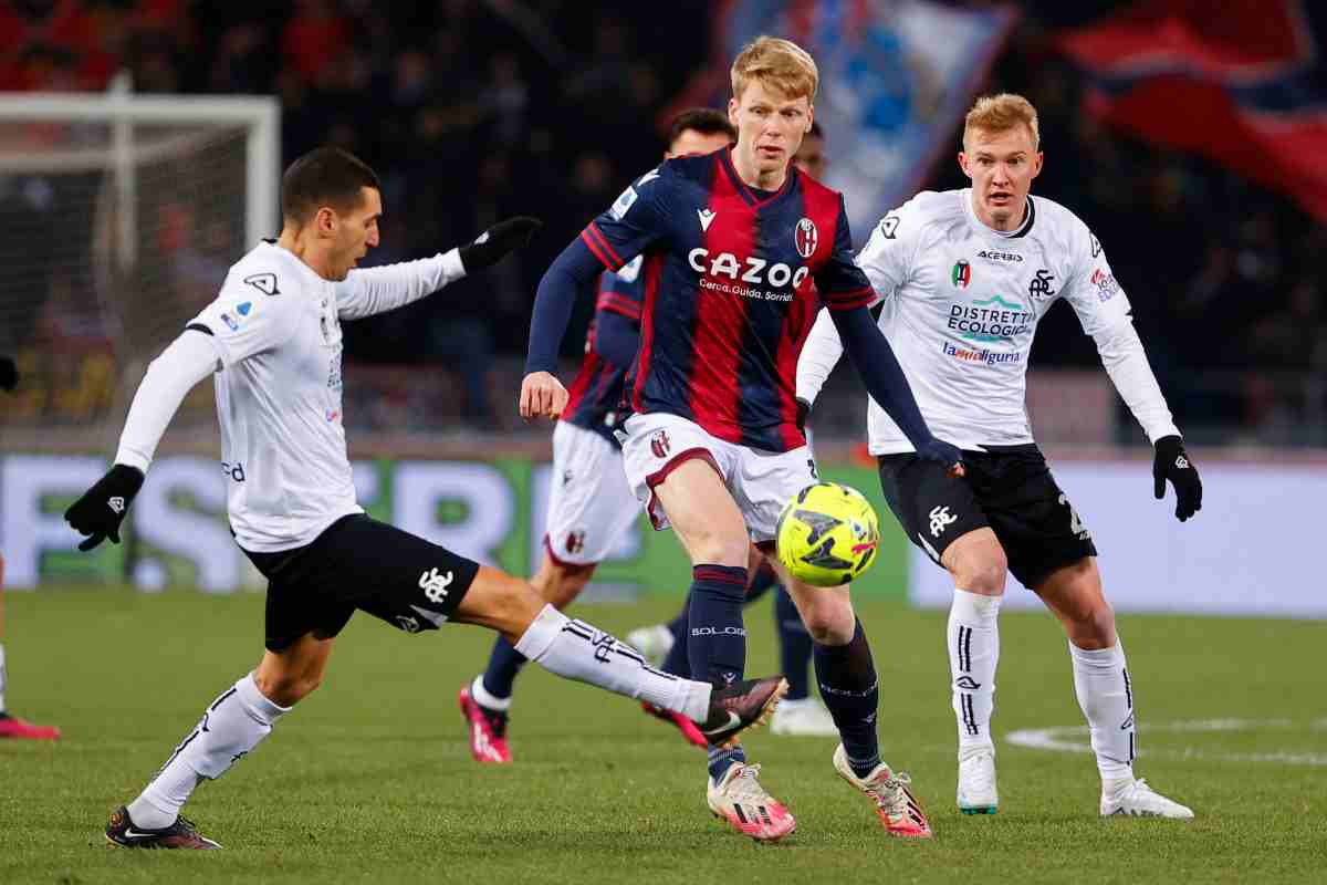 Schouten al Milan, ecco l'ultima idea