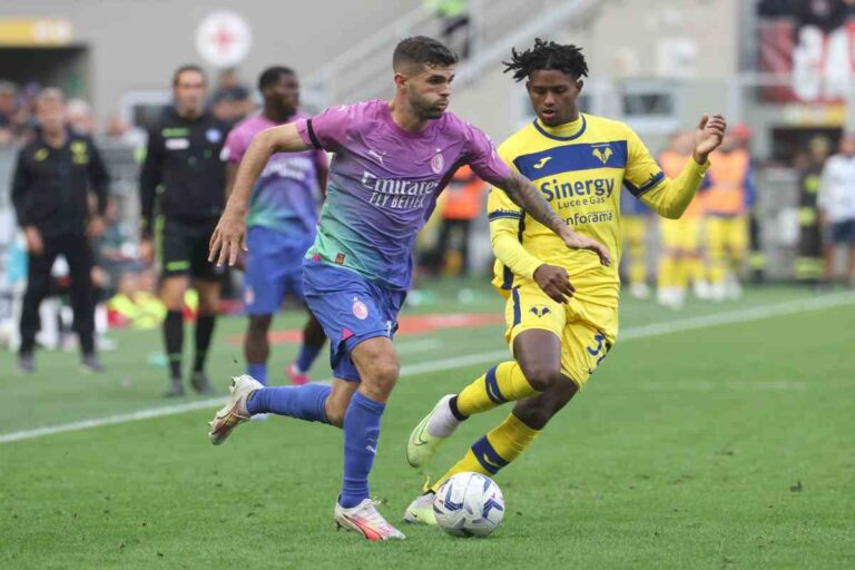 Successo Milan, la terza maglia è un successo