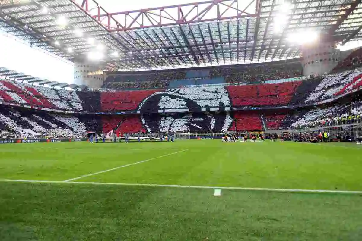 Pubblico caldissimo, attesi in 70mila a San Siro per Milan-Lazio