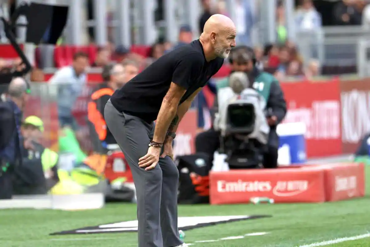 Pioli cambio in difesa