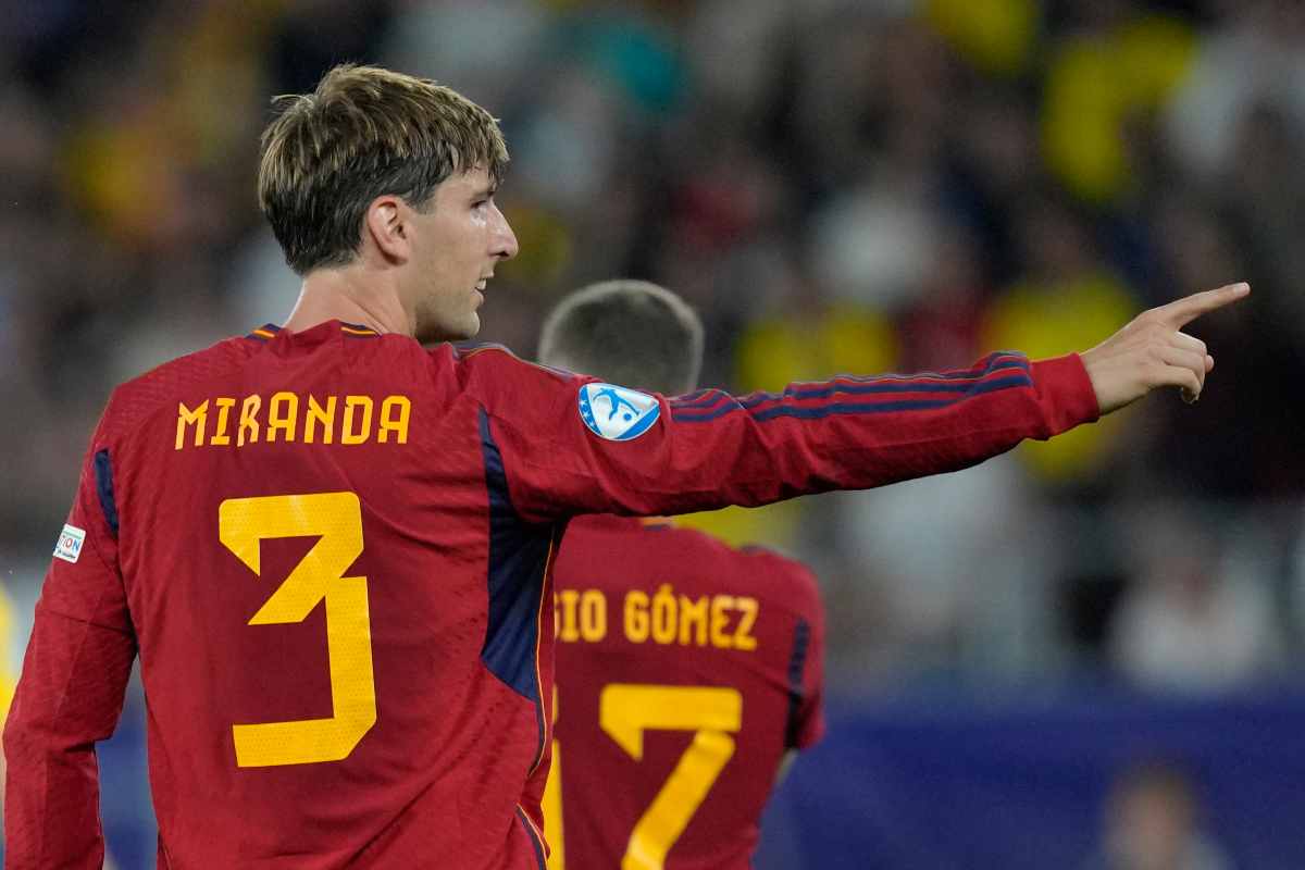 Il Milan non molla la pista Juan Miranda