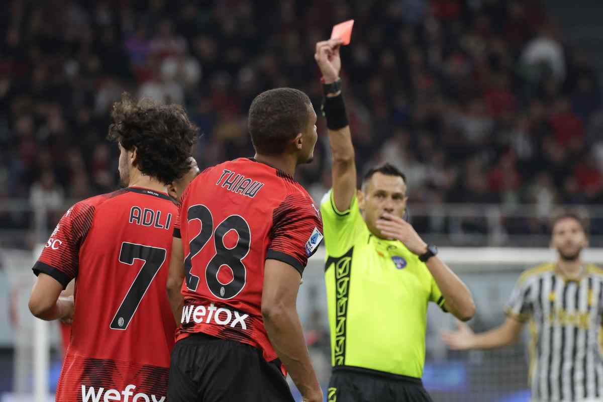 Troppi cartellini per il Milan, primo tra le big