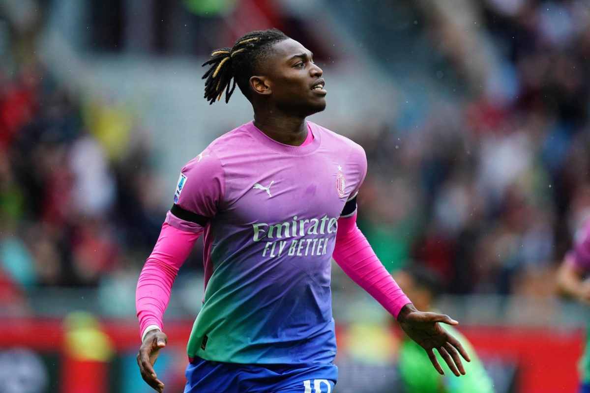 Quando Leao riceverà il premio dalla Serie A