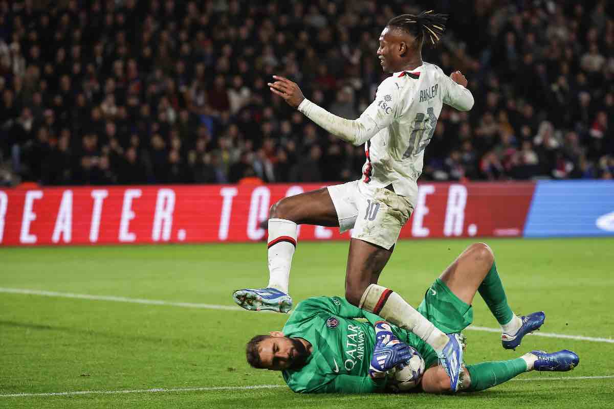 Prestazione deludente per Leao contro il Psg