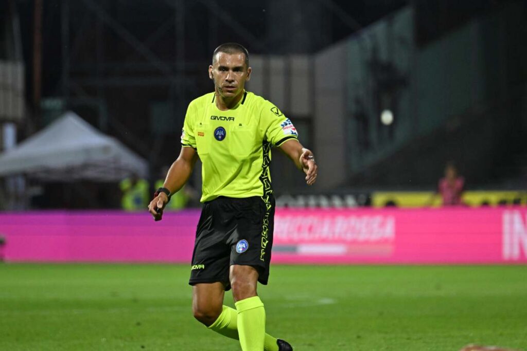 La moviola ha giudicato insufficiente Piccinini in Genoa-Milan