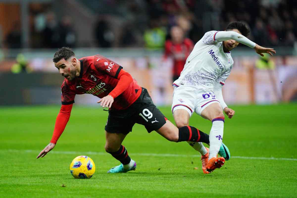 "Da rosso" il fallo commesso da Parisi in Milan-Fiorentina
