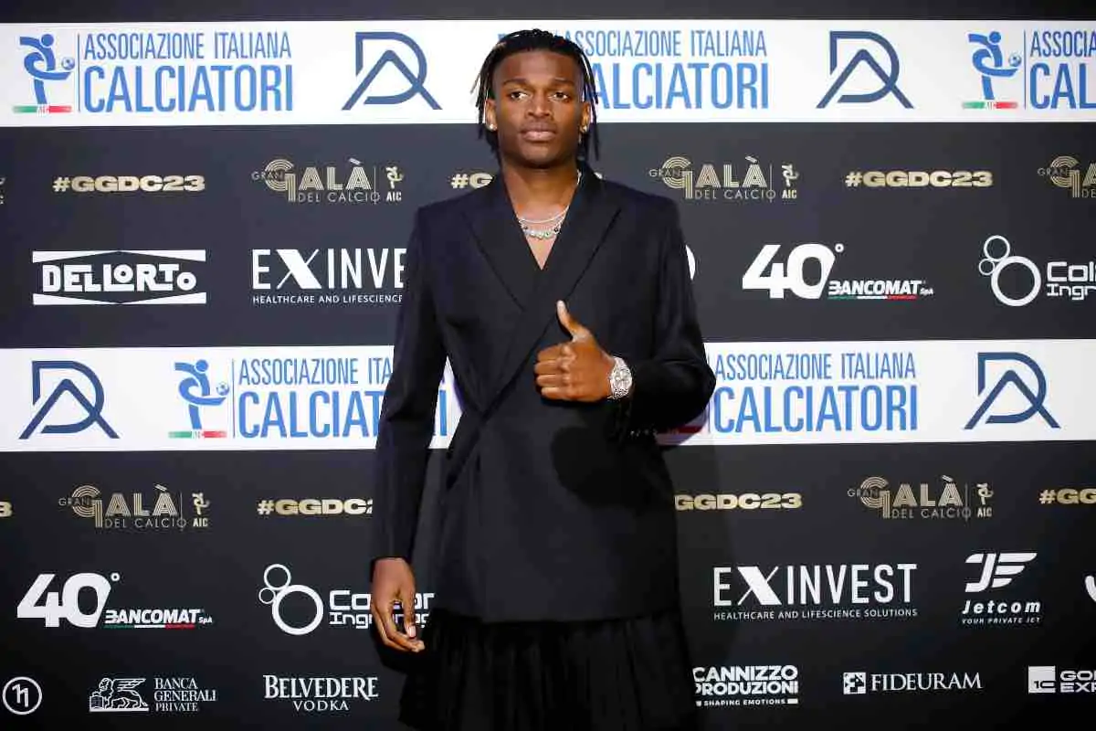 Leao punta il Newcastle: titolare in Champions ad una condizione