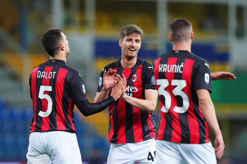 Emergenza in difesa, il piano del Milan