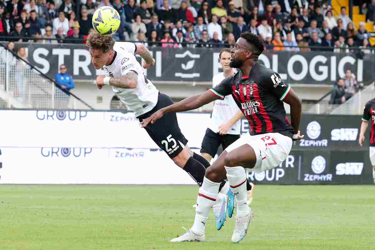 L'attaccante lascia il Milan