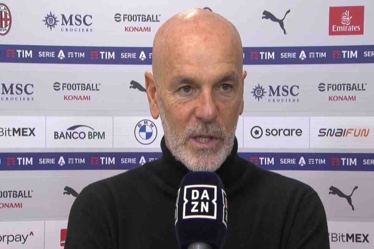 Reazione ai fischi? Il siparietto con Pioli in diretta