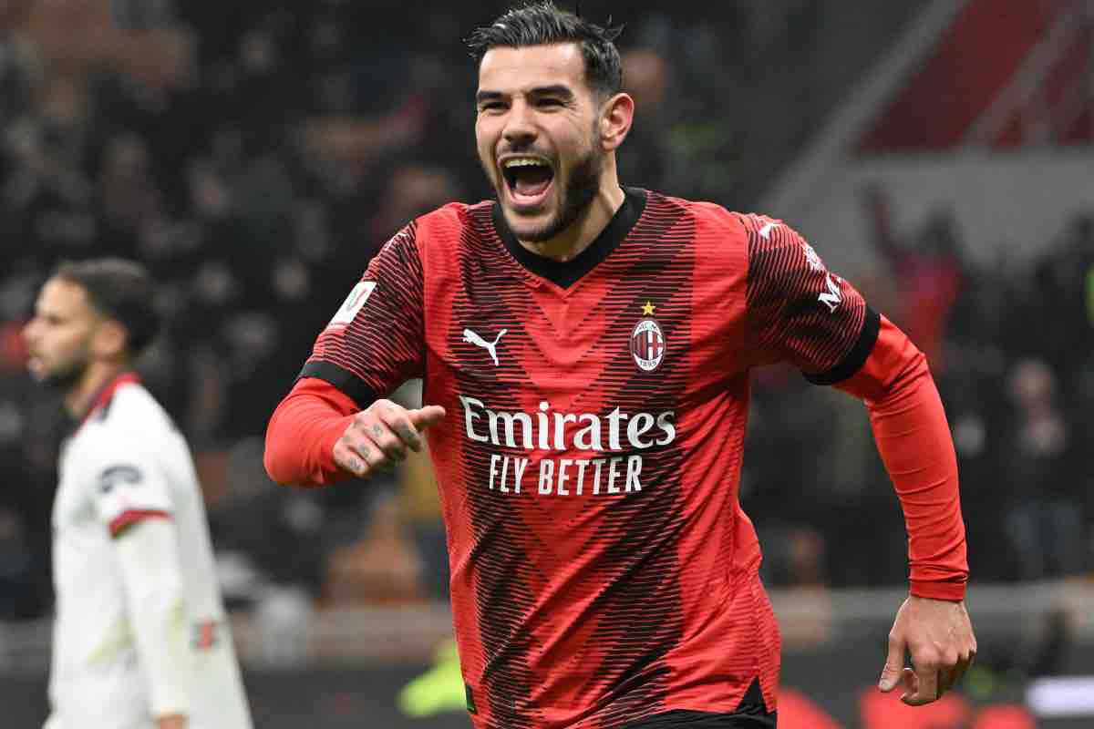 Reazione ai fischi? Il siparietto con Pioli in diretta