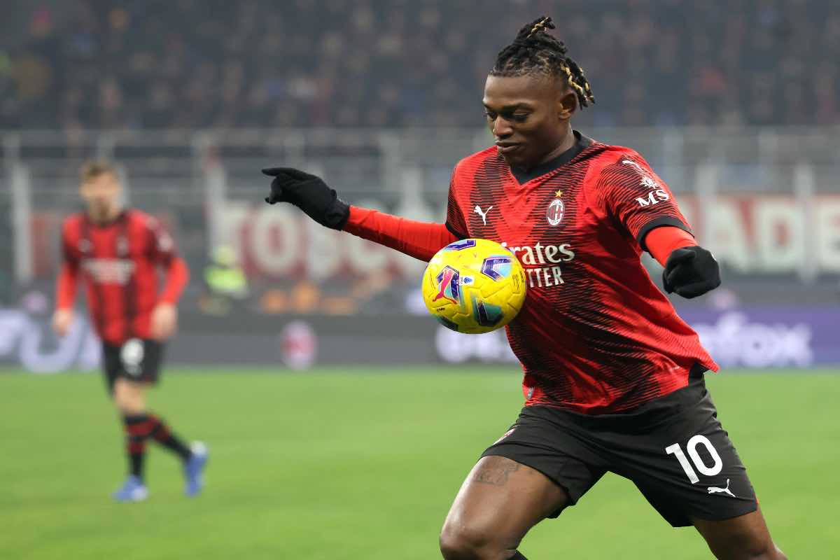 Il PSG su Leao: il Milan fa muro e il portoghese chiude all'ipotesi.