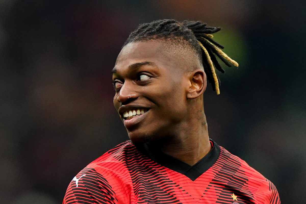 Milan, grande gioia per Leao