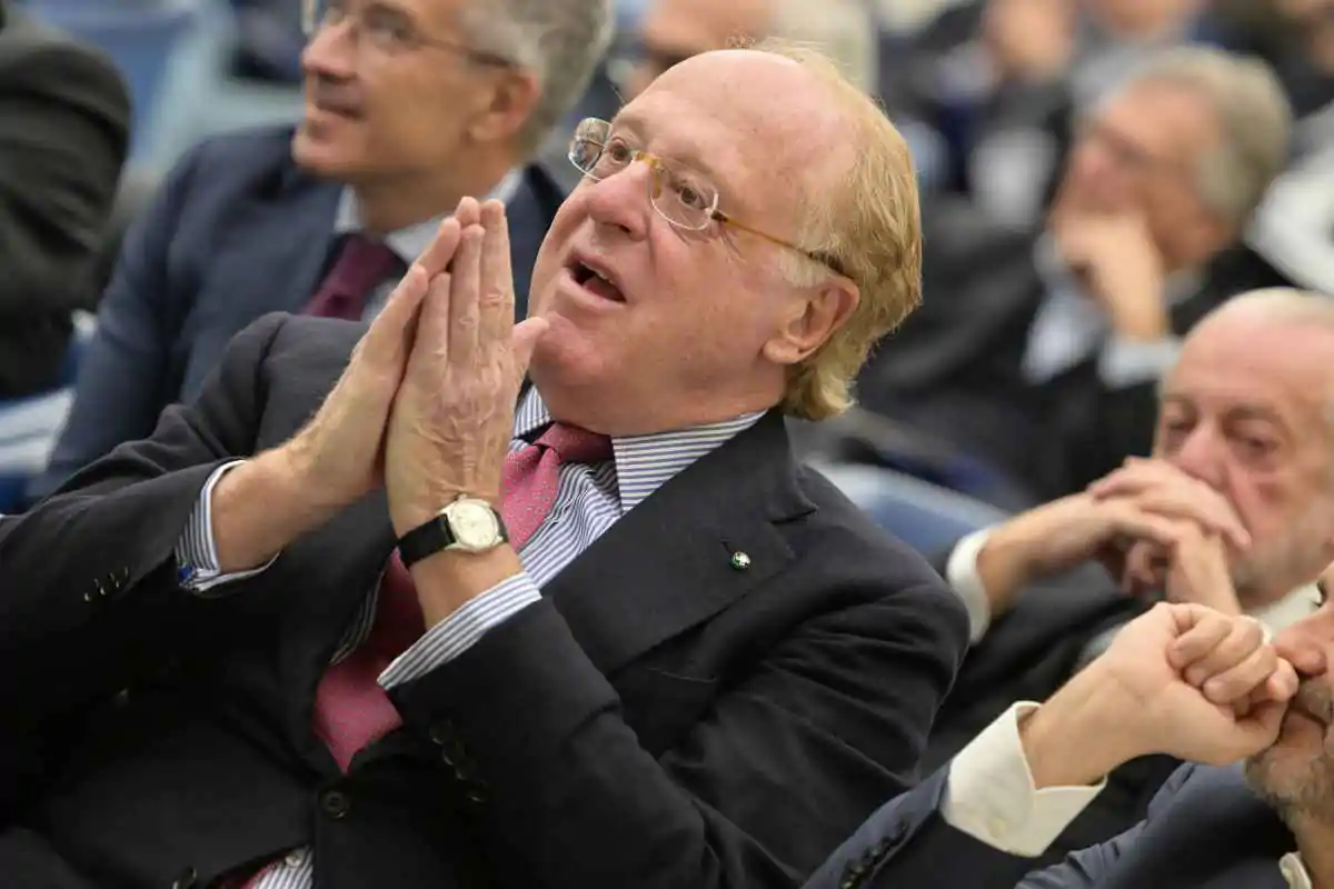 Duro attacco del presidente a Scaroni