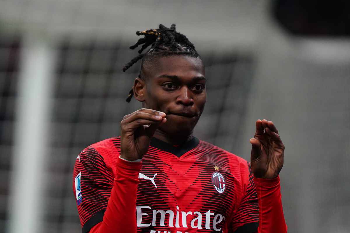 Leao carica il Milan su Instagram