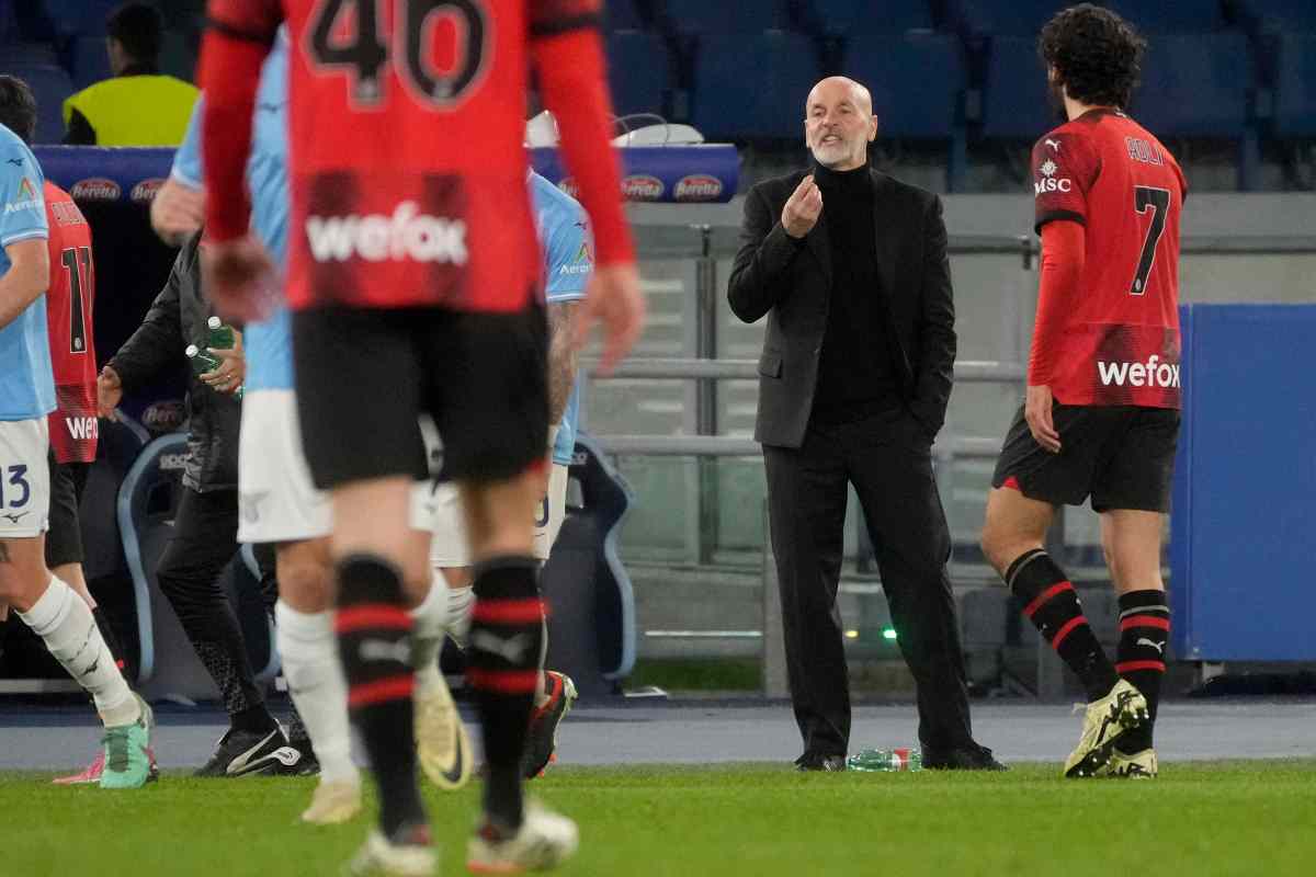 Milan, Pioli e la dirigenza ad un tavolo a fine stagione