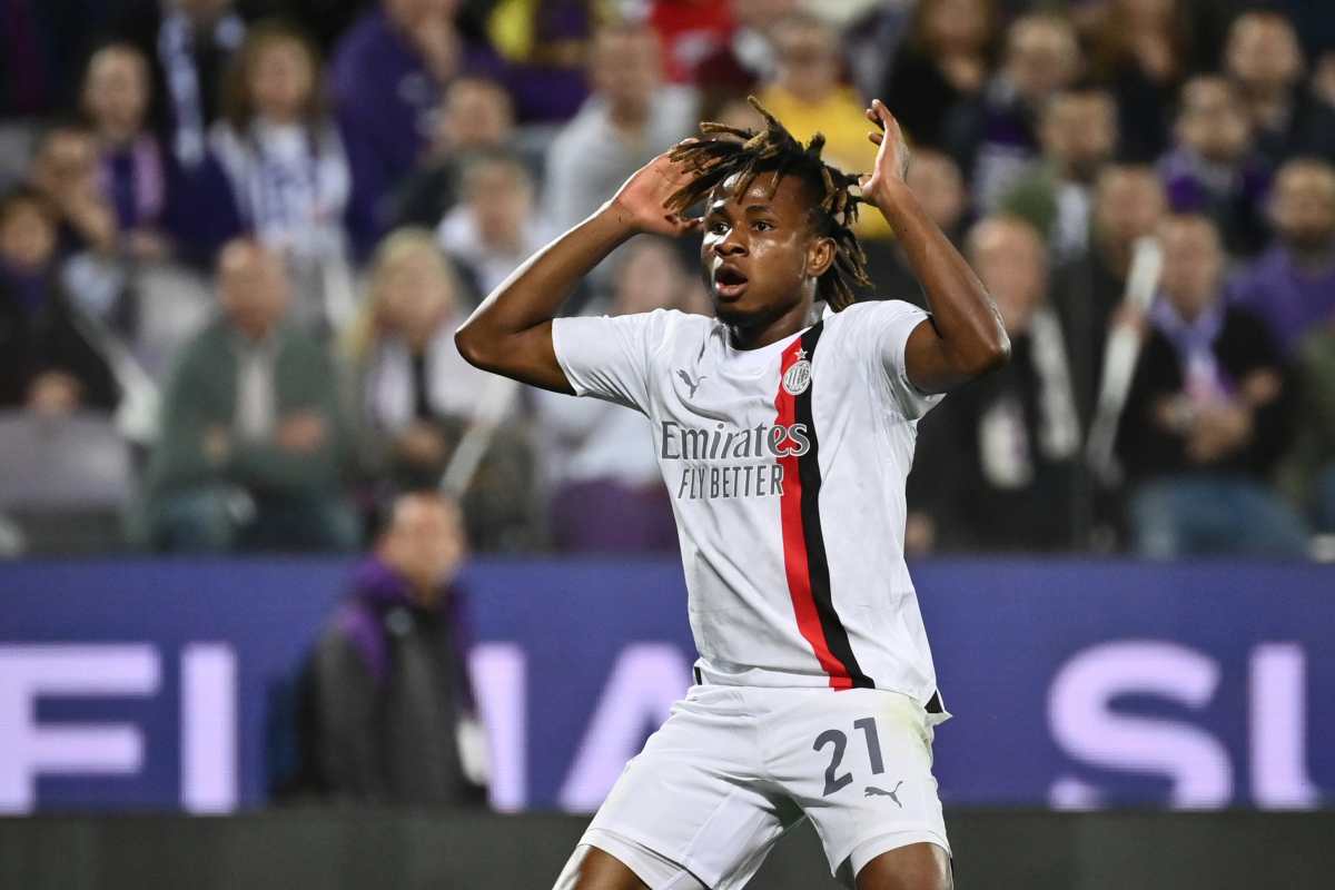 Milan, polemiche sul gol annullato a Chukwueze