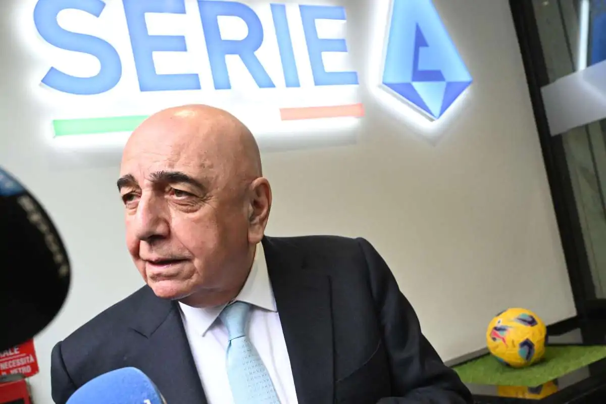Galliani, bordata al Milan:''Manovra rozza''