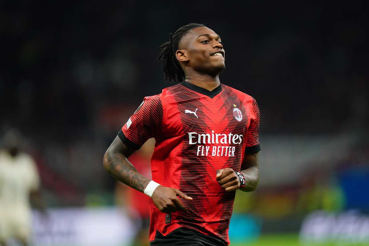 Baggio prende le difese di Leao 