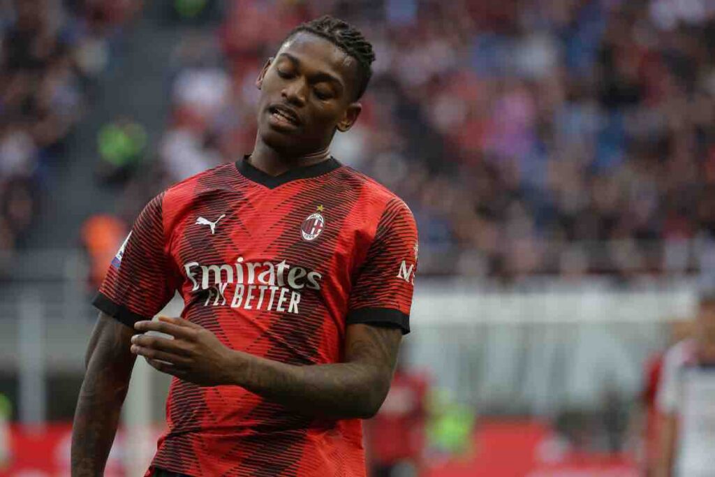 Rafael Leao, Trevisani apre la polemica: "Ma perché?"