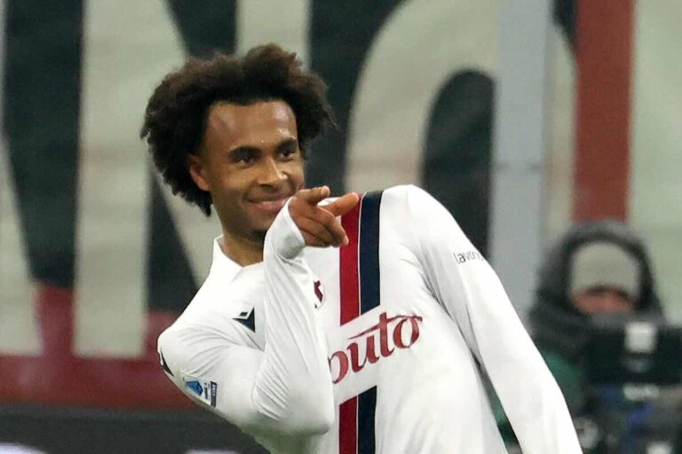 Contatti intensificati, il Milan rischia di perdere Zirkzee