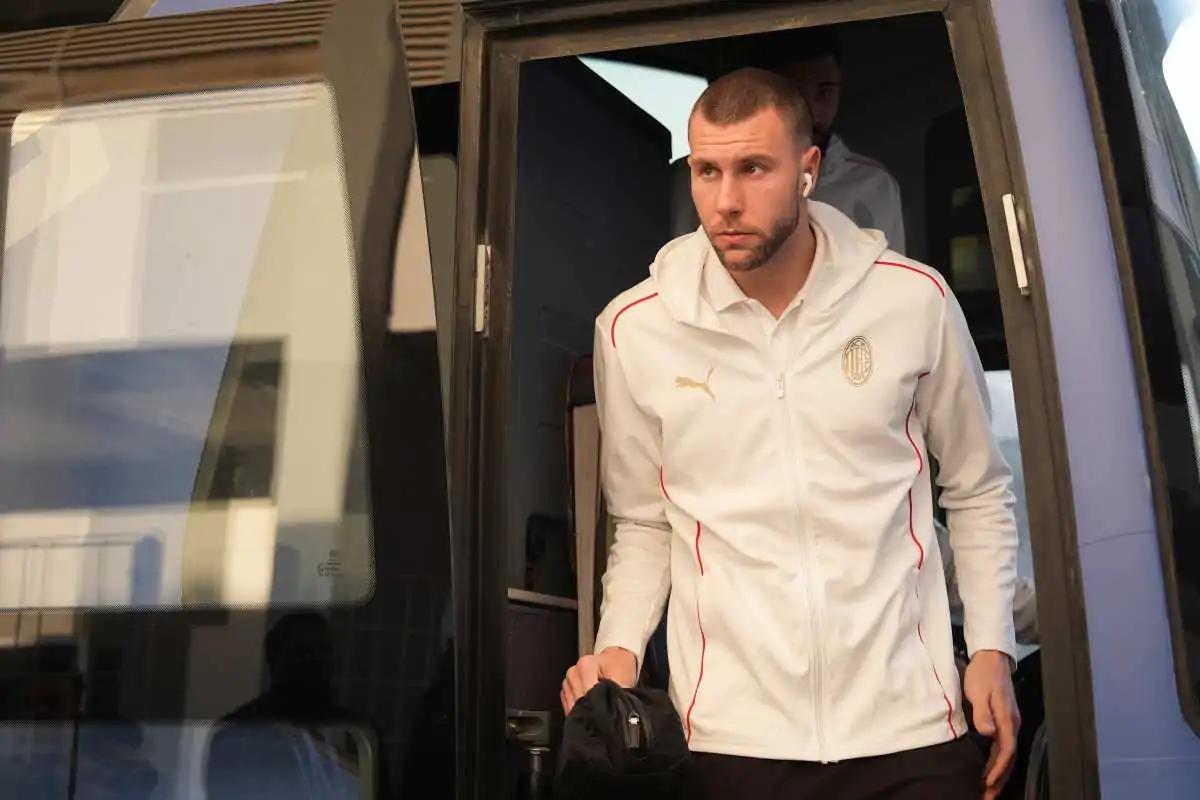 Pavlovic scende dal pullman