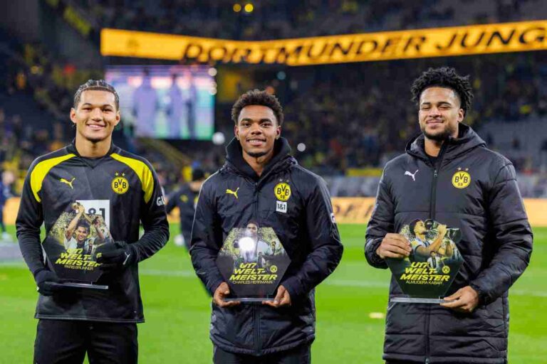Kabar con il Borussia Dortmund