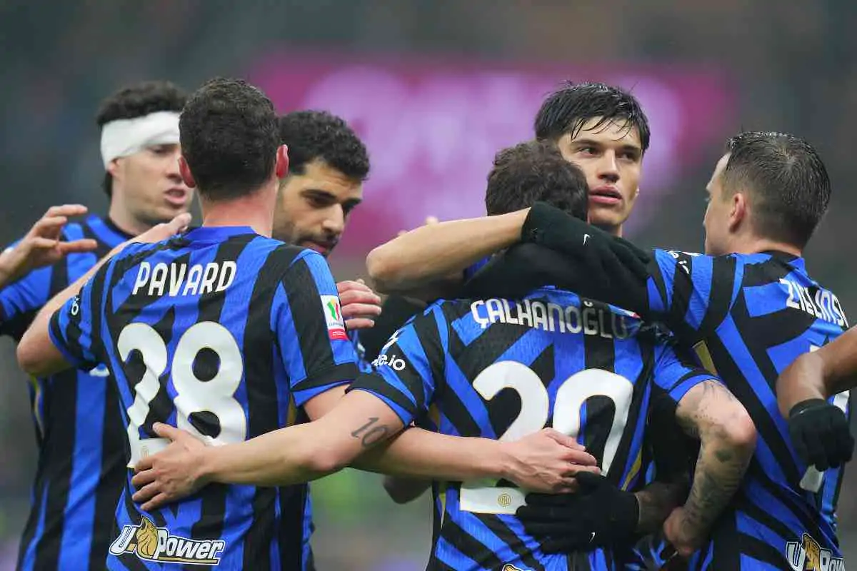 Derby in campionato, arriva la provocazione