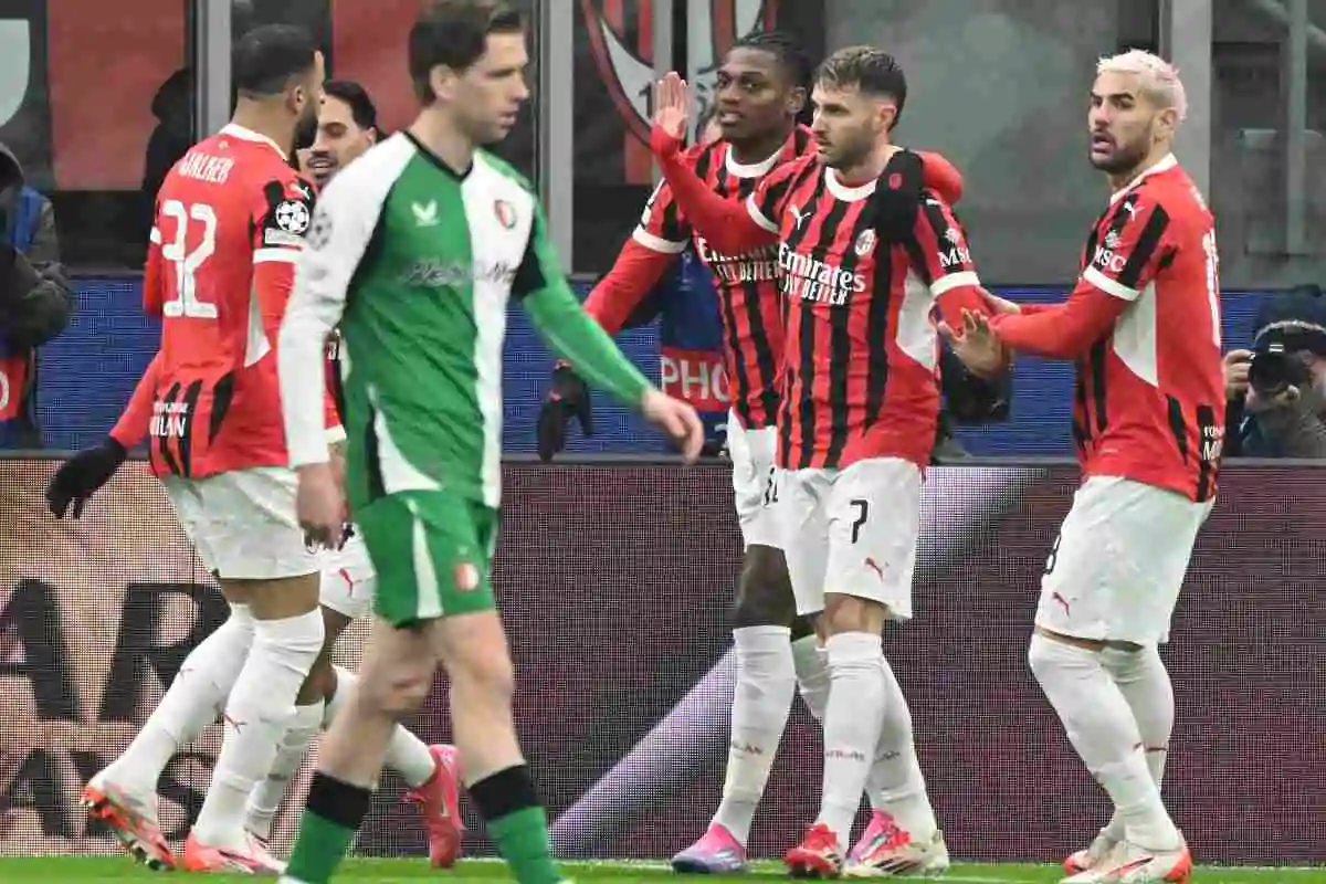 Milan in campo contro il Feyenoord