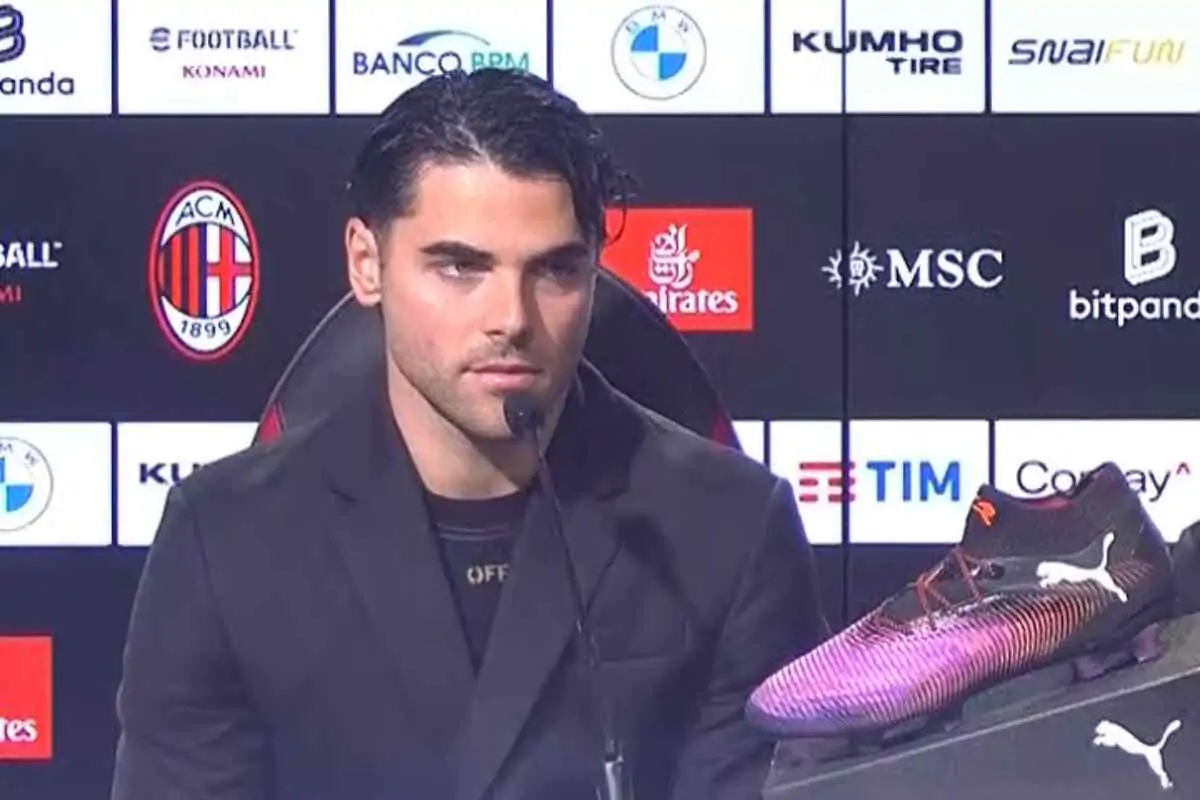 Milan, Sottil si presenta in conferenza: “Sono rimasto senza parole”, poi sui colloqui con Adli