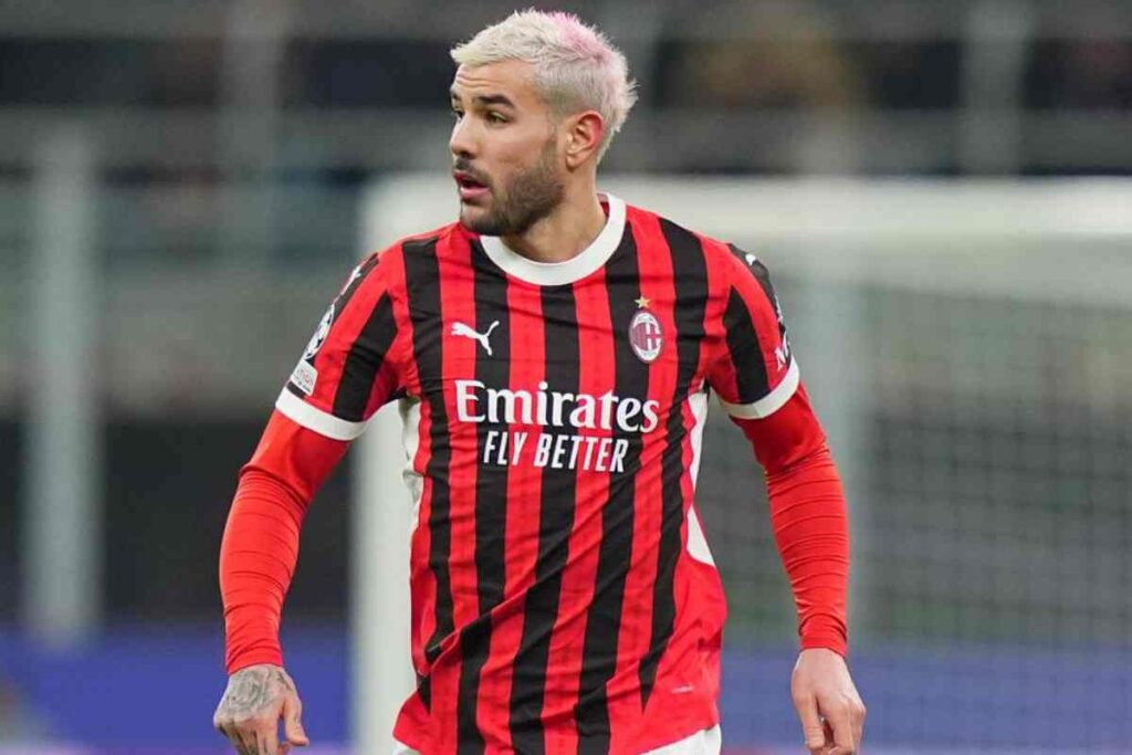 Theo Hernandez in primo piano