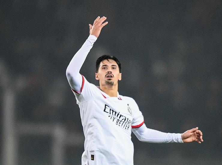 Reijnders esulta dopo una rete