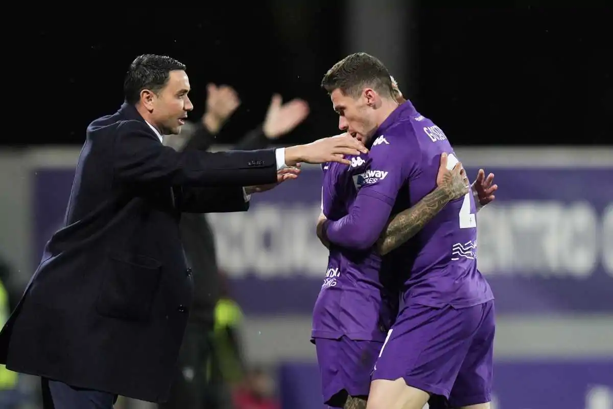 Dodo abbraccia Gosens