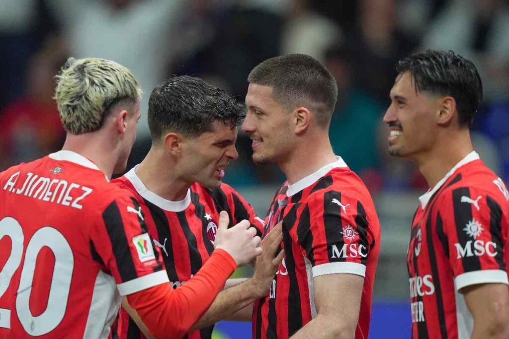 Il Milan blinda Jovic