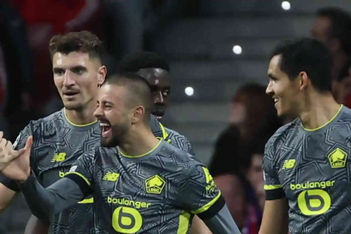 Giocatori del Lille che esultano