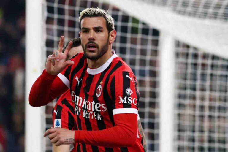 Theo corre fuori dal campo