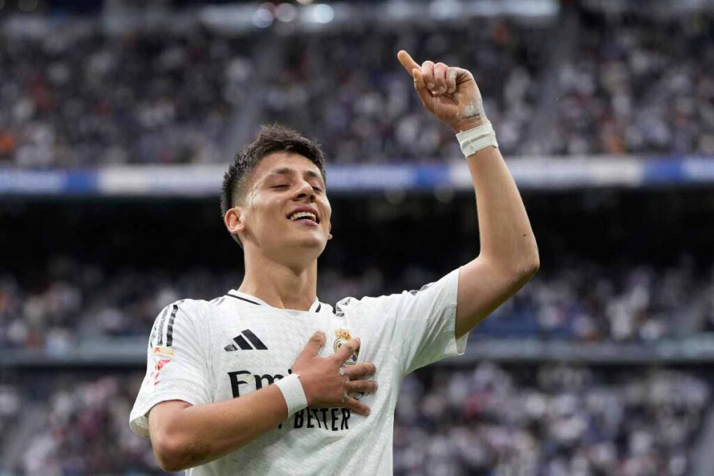 Arda Guler esulta dopo un gol