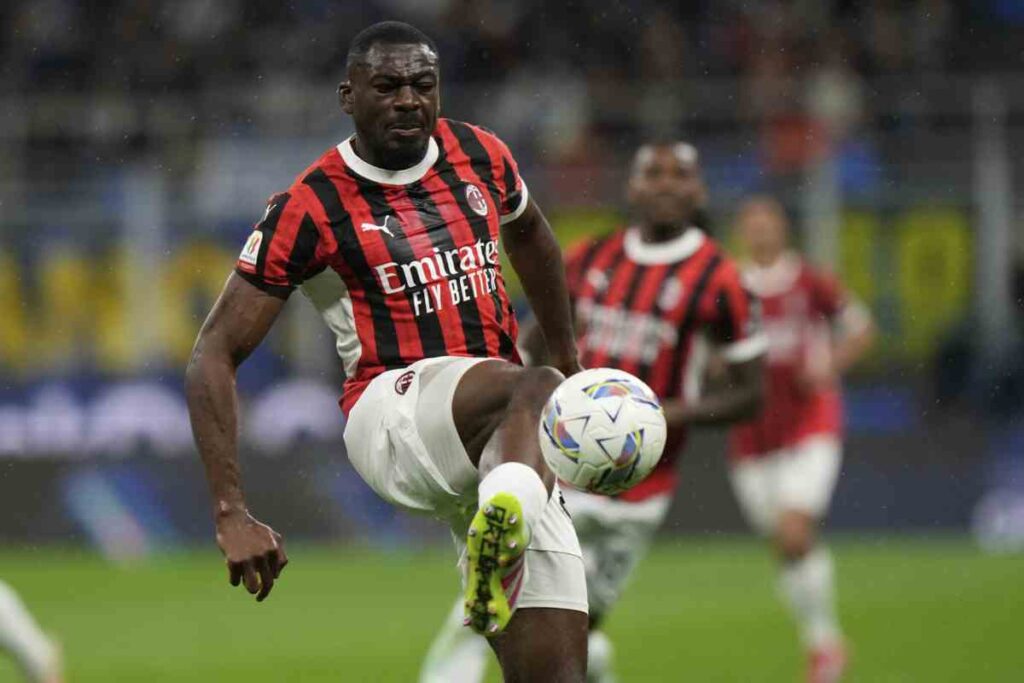 Fofana gioca la palla