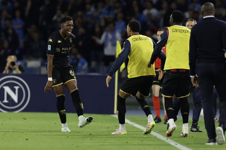 Ahanor mentre esulta 