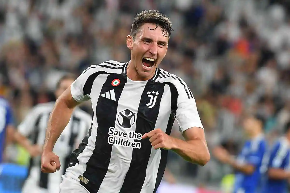 Cambiaso esulta dopo un gol