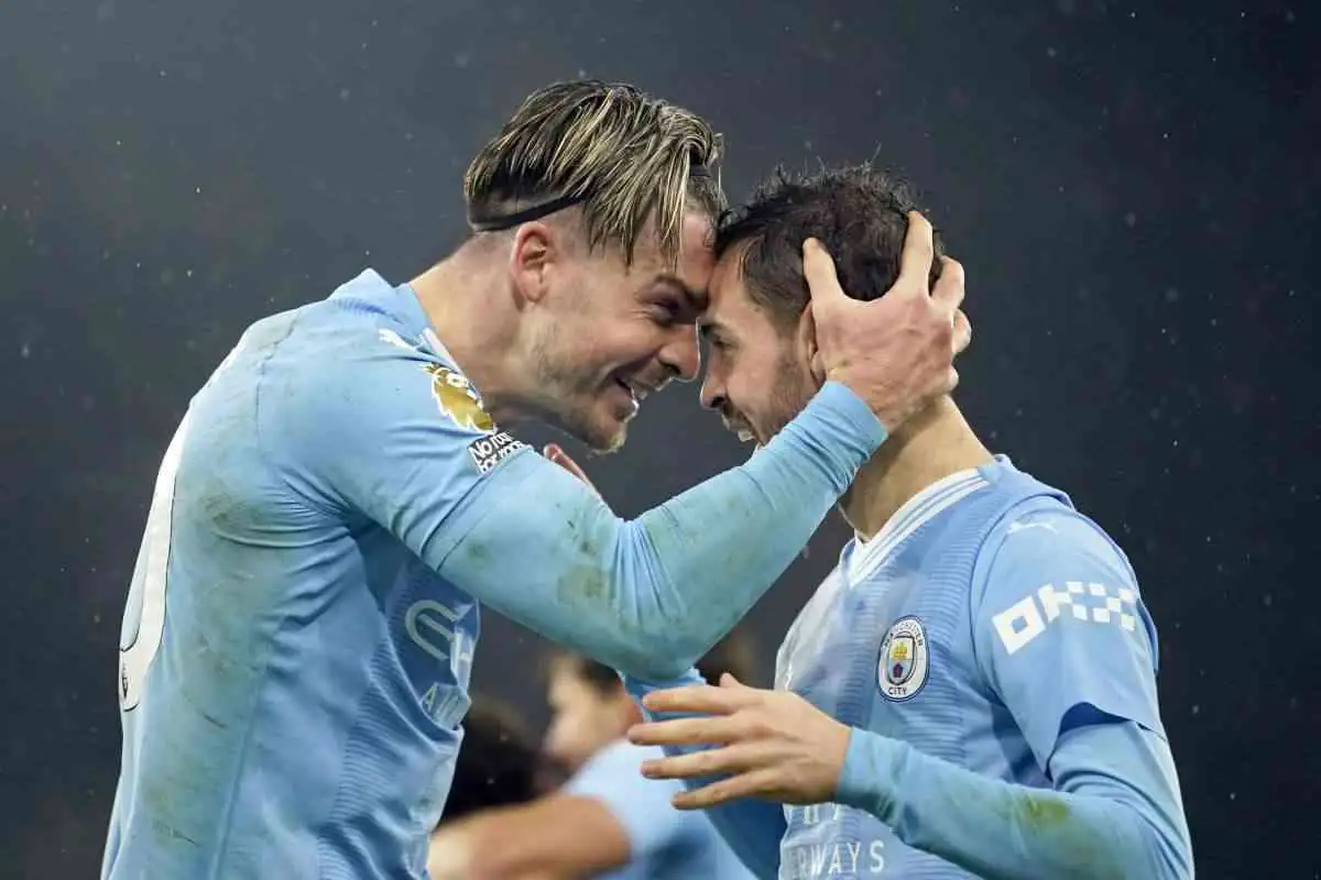 Grealish e Bernardo Silva