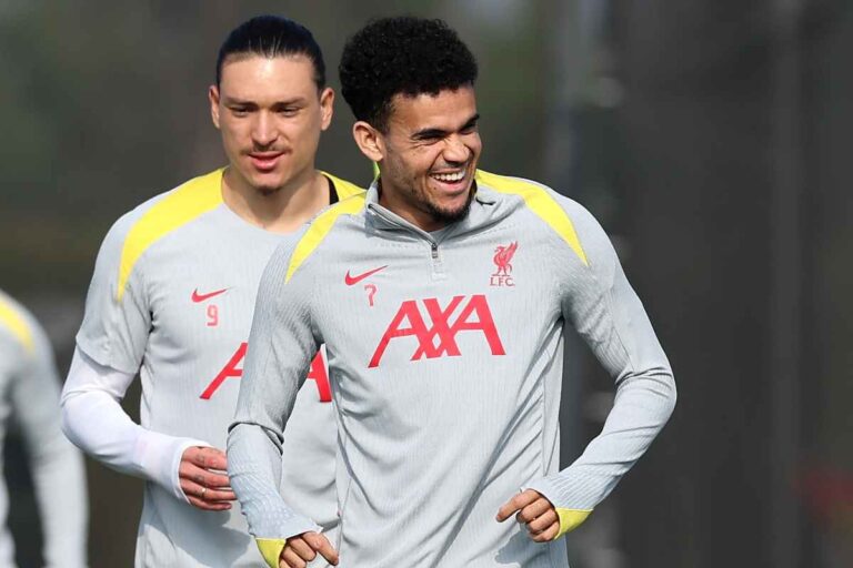 Diaz e Nunez durante un riscaldamento