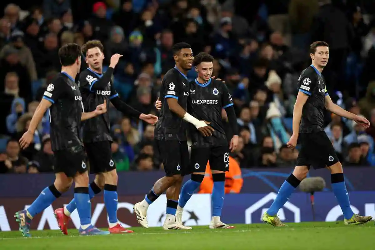 Onedyka esulta con i compagni