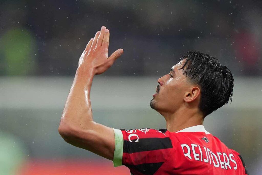 Reijnders saluta il Milan