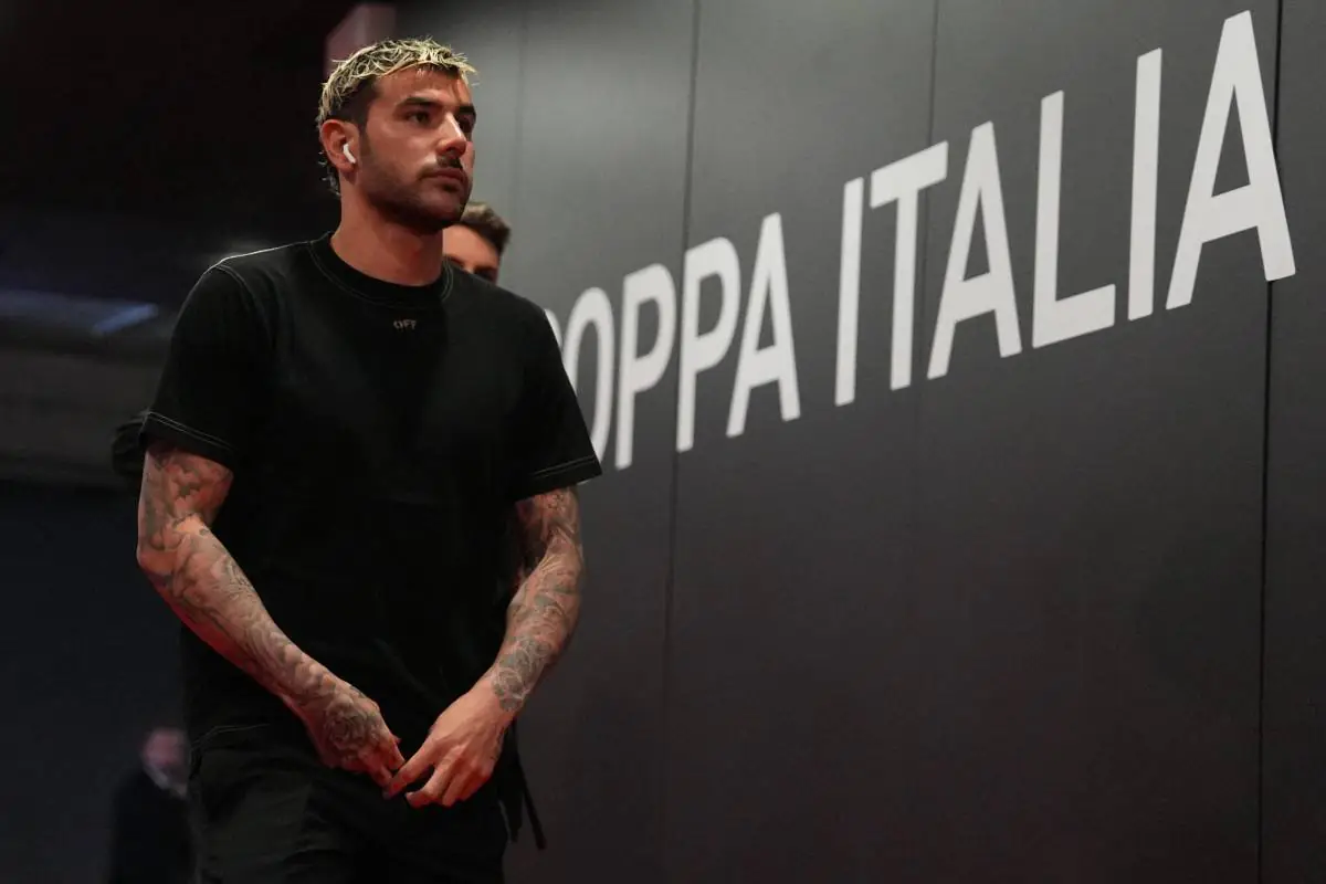 Theo negli spogliatoi