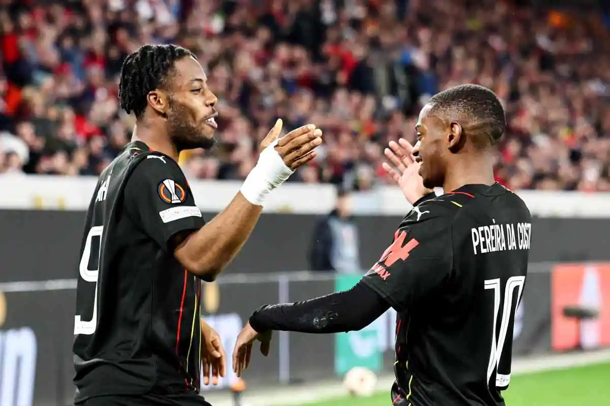 Wahi esulta dopo una rete