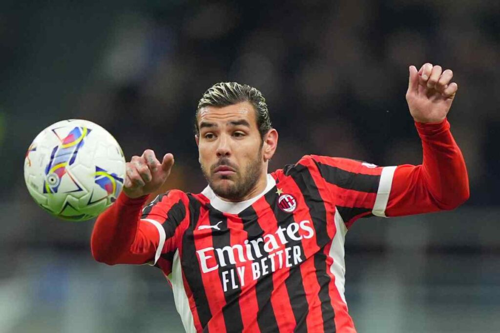 Theo Hernandez in campo