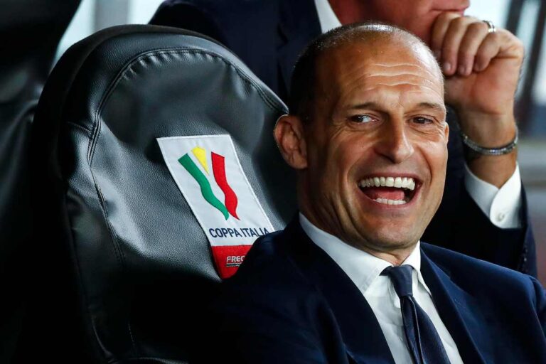 Allegri sorridente