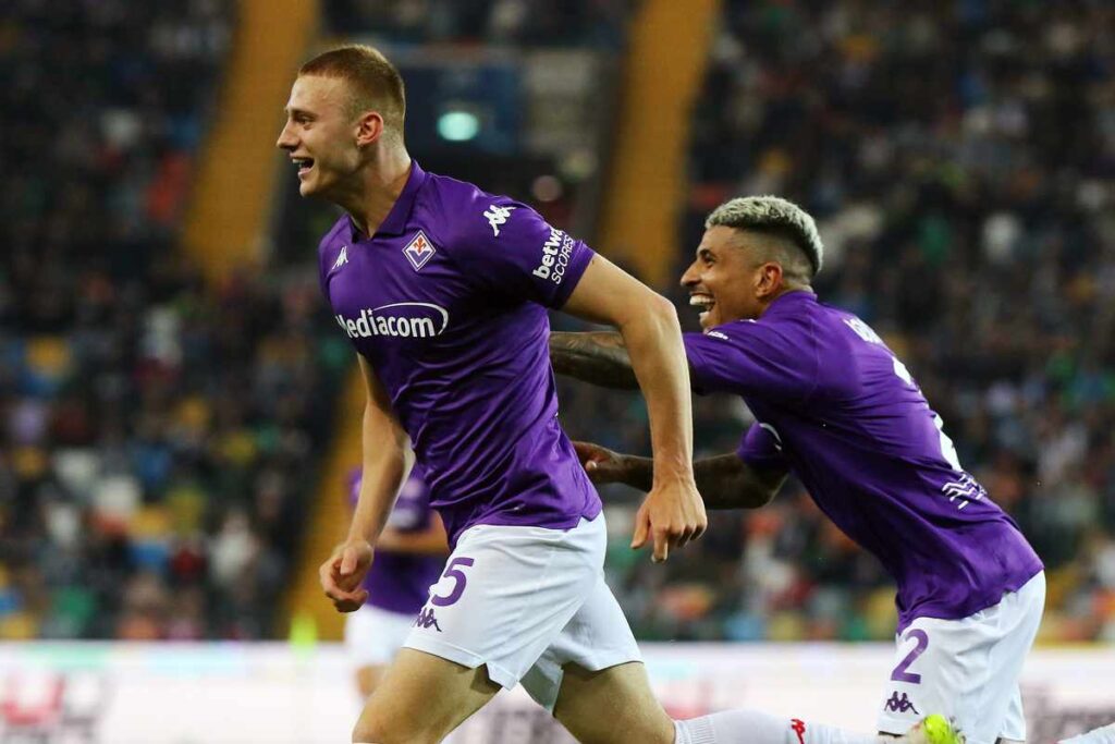 Calciomercato Milan, nuova idea dai viola